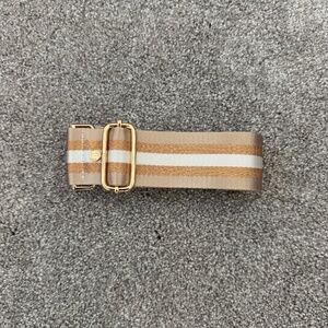 Pom Pom London Crossbody strap adjustable